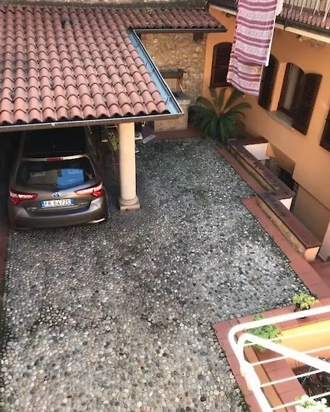 Apartment Appartamento Panorama Toscolano-Maderno