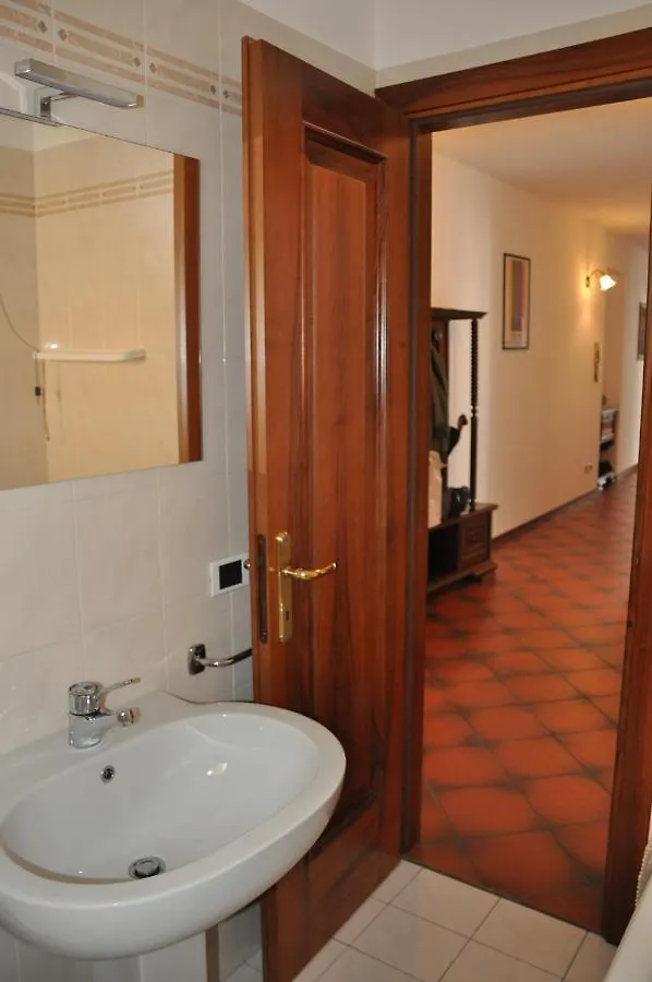 Apartment Appartamento Panorama Toscolano-Maderno